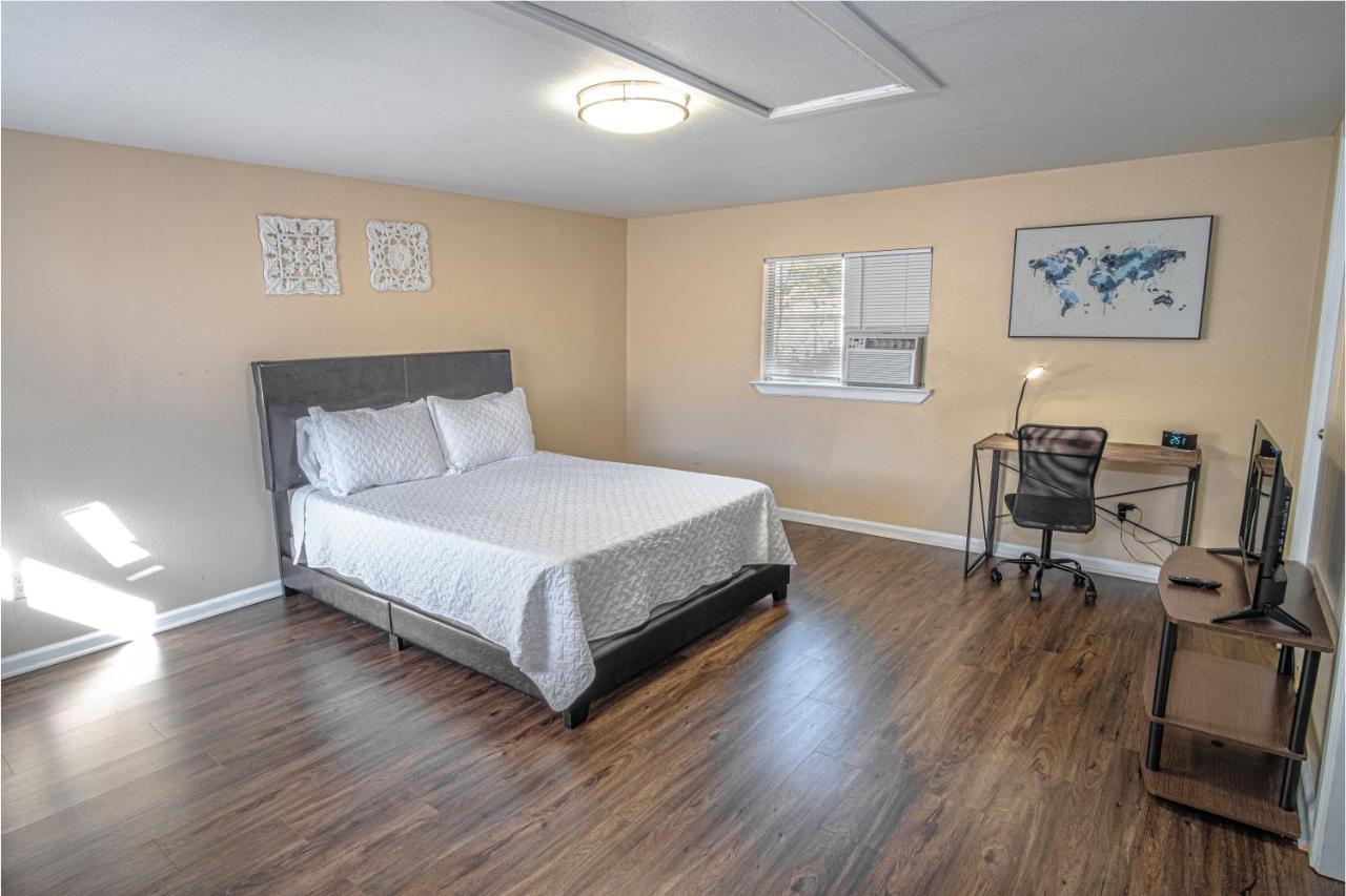Houston St Guest House Near Downtown/Military Base San Antonio Bagian luar foto