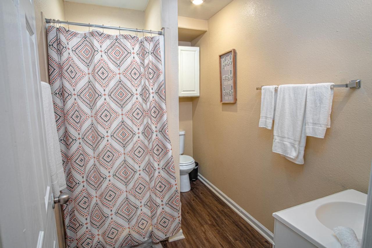 Houston St Guest House Near Downtown/Military Base San Antonio Bagian luar foto