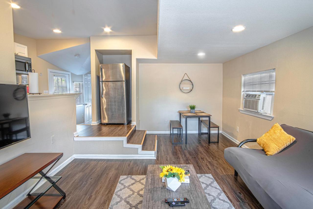 Houston St Guest House Near Downtown/Military Base San Antonio Bagian luar foto