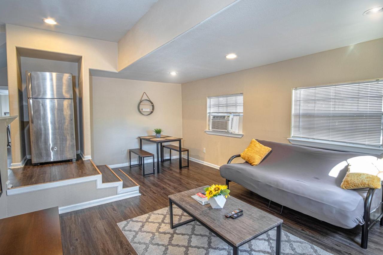 Houston St Guest House Near Downtown/Military Base San Antonio Bagian luar foto